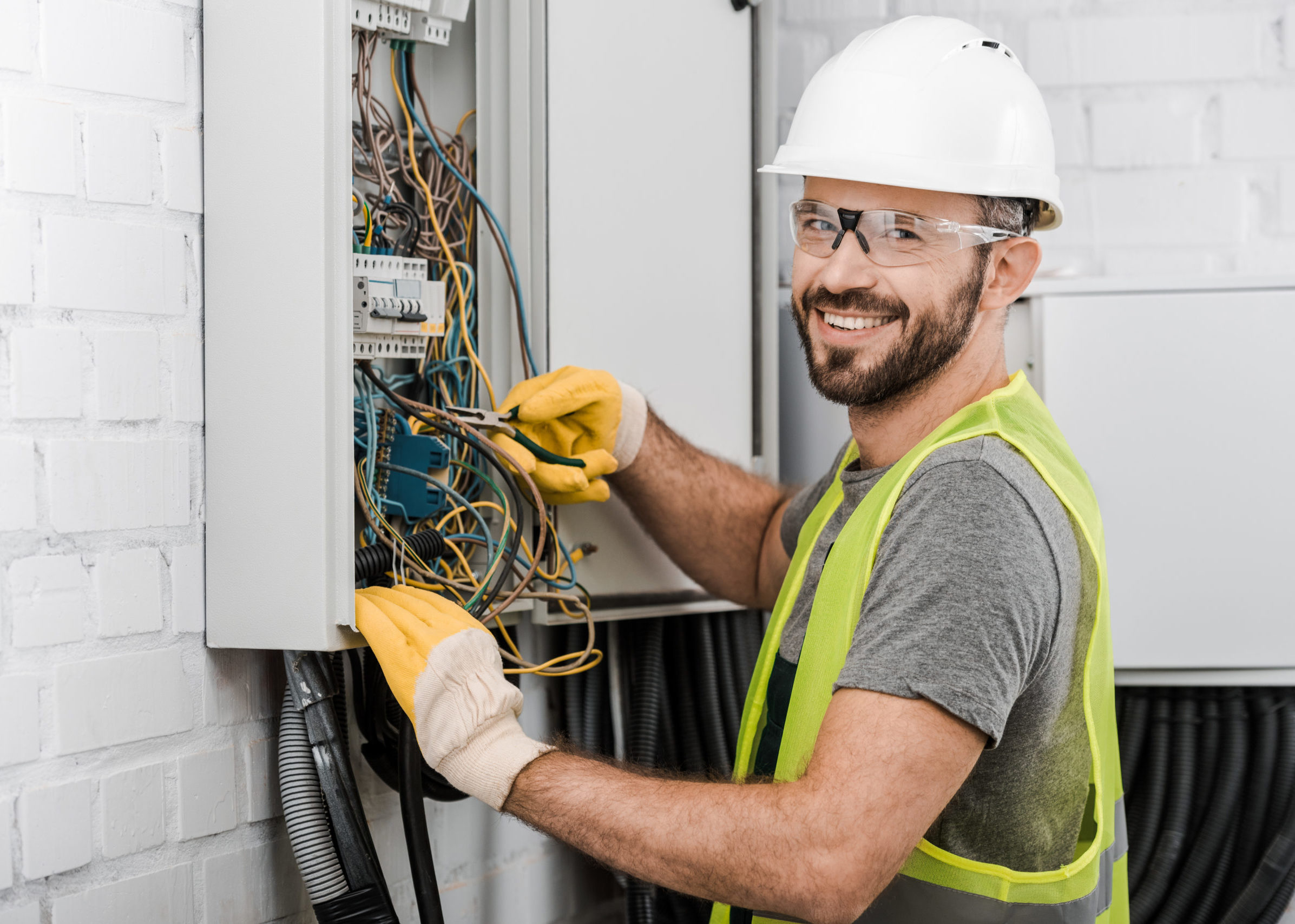 Kosten elektricien Breukelen spoed